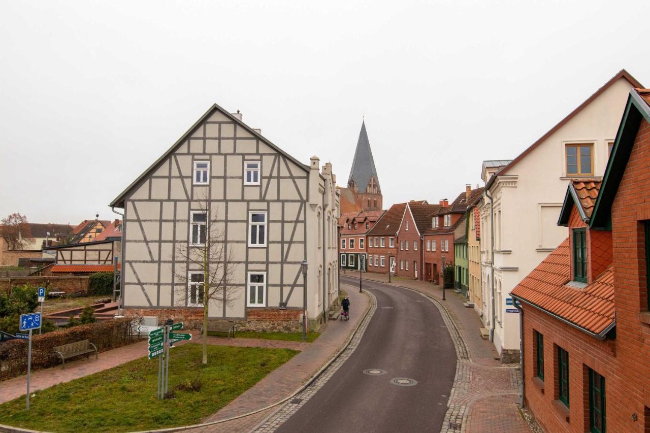 Ferienwohnungen Mühlenblick Röbel Exterior foto